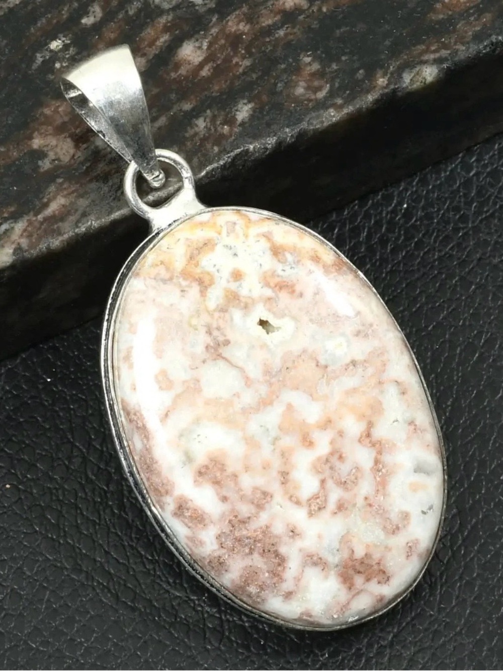 925 Sterling Silver 🤍 Oval White and Cream Jasper Pendant Necklace